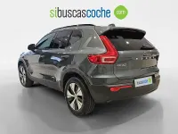 Nuevo Volvo XC40 Plus 163 CV (119 kW) 2026 Verde SUV