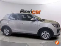 Usado SsangYong Tivoli 128 CV (94 kW) 2021 Gris SUV