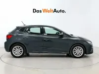 Usado Seat Ibiza FR 115 CV (84 kW) 2024 Azul Utilitario