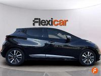 Usado Nissan Micra 92 CV (67 kW) 2021 Negro Utilitario