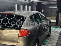 Usado Seat Altea I-Tech 105 CV (77 kW) 2014 Marrón Monovolumen