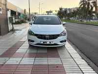 Brugt Opel Astra Dynamic 136 HK (100 kW) 2017 Hvid Sedan