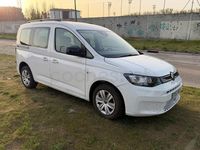 Begagnad VW Caddy Maxi 122 HK (89 kW) 2023 Vit Minibuss