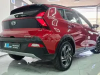 Usado Hyundai Bayon 84 CV (61 kW) 2023 Granate SUV