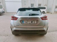 Usado Nissan Juke Acenta 114 CV (83 kW) 2023 Gris / plata SUV