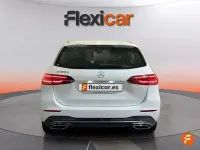 Usado Mercedes B180 116 CV (85 kW) 2020 Blanco Utilitario