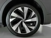 Usado VW ID.4 Pro 150 kW (204 CV) 2024 Gris SUV