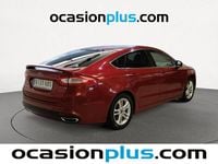 Usado Ford Mondeo Titanium 180 CV (132 kW) 2017 Rojo Berlina