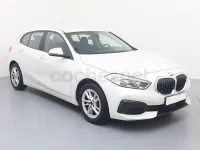 Usado BMW 118 140 CV (102 kW) 2020 Blanco Berlina