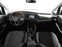 Usado VW Caddy Maxi 102 CV (75 kW) 2024 Negro Monovolumen