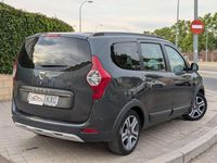 Usado Dacia Lodgy Comfort 131 CV (96 kW) 2019 Gris Monovolumen