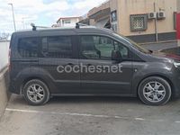 Usado Ford Tourneo Connect Trend 100 CV (73 kW) 2016 Gris / plata Monovolumen