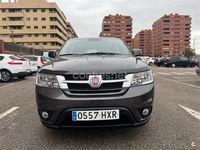 Usado Fiat Freemont Urban 170 CV (125 kW) 2014 Gris / plata SUV