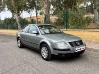 Usado VW Passat Advance 105 CV (77 kW) 2005 Verde Berlina