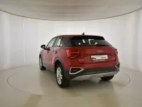 Usado Audi Q2 Advanced Plus 116 CV (85 kW) 2023 Rojo SUV