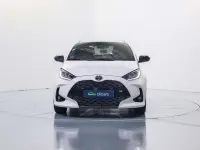 Usado Toyota Yaris Hybrid Sport 75 CV (55 kW) 2023 Blanco Berlina