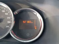 Usado Dacia Sandero Ambiance 75 CV (55 kW) 2015 Beige Utilitario