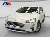 Usado Ford Focus Trend 120 CV (88 kW) 2022 Blanco Berlina