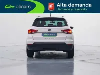 Usado Seat Arona Ecomotive 95 CV (69 kW) 2019 Blanco SUV