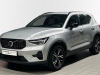 Usado Volvo XC40 Plus 163 CV (119 kW) 2025 Gris / plata SUV
