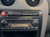 Usado Seat Cordoba 100 CV (73 kW) 2006 Gris / plata Berlina