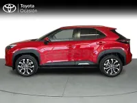 Usado Toyota Yaris Cross Active 130 CV (95 kW) 2025 Rojo SUV