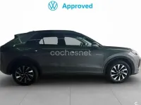 Usado VW T-Roc 150 CV (110 kW) 2026 Gris / plata SUV