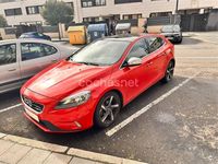 Usado Volvo V40 R-Design 115 HP (84 kW) 2013 Vermelho Sedan