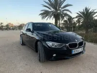 Usado BMW 318 Comfort Edition 143 CV (105 kW) 2014 Negro Familiar