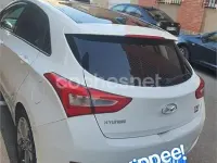 Usado Hyundai i30 Style 128 CV (94 kW) 2014 Blanco Berlina