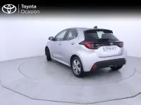 Usado Toyota Yaris Active 116 CV (85 kW) 2025 Gris Utilitario