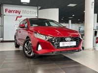 Usado Hyundai i20 101 CV (74 kW) 2021 Rojo Utilitario