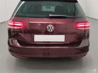 Usado VW Passat Advance 120 CV (88 kW) 2017 Rojo Familiar
