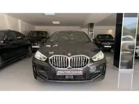 Usado BMW 118 140 CV (102 kW) 2021 Negro Utilitario