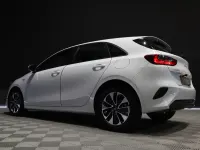 Usado Kia Ceed 100 CV (73 kW) 2024 Blanco Utilitario