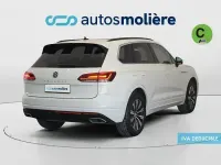 Käytetty VW Touareg R-line 231 HP (169 kW) 2020 Valkoinen Katumaasturi