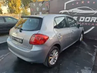 Usado Toyota Auris Luna 90 CV (66 kW) 2008 Gris / plata Utilitario