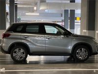 Usado Suzuki Vitara 129 CV (94 kW) 2020 Gris / plata SUV