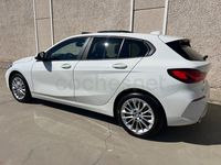 Usado BMW 118 Comfort Edition 136 CV (100 kW) 2022 Blanco Utilitario