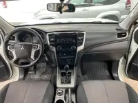Usado Mitsubishi L200 150 CV (110 kW) 2020 Blanco Pickup/Camioneta