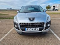 Usado Peugeot 3008 Access 115 CV (84 kW) 2013 Gris / plata Berlina