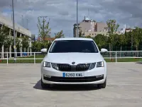 Usado Skoda Octavia 150 CV (110 kW) 2018 Blanco Utilitario