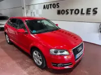 Usado Audi A3 Attraction 122 CV (89 kW) 2013 Rojo Berlina