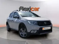 Usado Dacia Sandero Comfort 90 CV (66 kW) 2020 Blanco Berlina