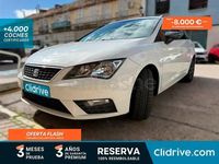 Usado Seat Leon Style 115 CV (84 kW) 2017 Blanco Familiar