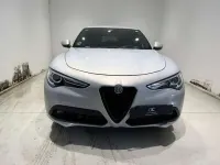 Usado Alfa Romeo Stelvio Veloce 209 CV (153 kW) 2020 Plateado SUV