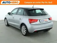 Usado Audi A1 Attraction 85 CV (62 kW) 2014 Gris Utilitario