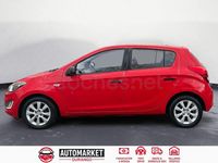 Usado Hyundai i20 90 CV (66 kW) 2013 Rojo Utilitario