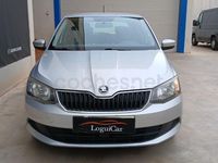 Usado Skoda Fabia Ambition 75 CV (55 kW) 2017 Gris / plata Berlina