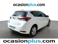 Usado Toyota Auris Hybrid Business Edition 136 CV (100 kW) 2018